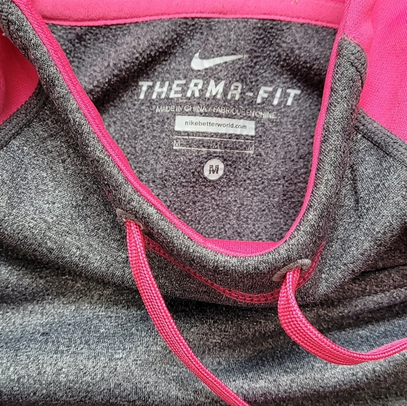 Lot of womens medium hooded sweatshirts - Picture 6 of 6